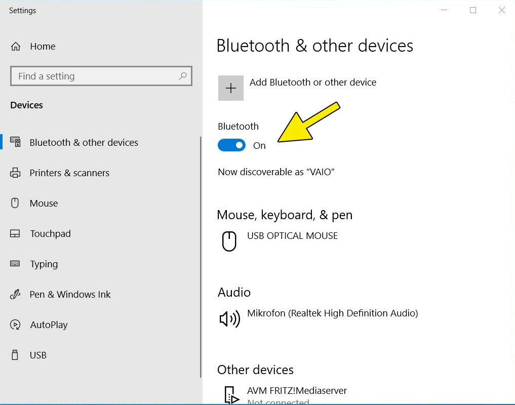 Captura de pantalla de Windows 10: botón deslizante activado en la configuración de Bluetooth del sistema