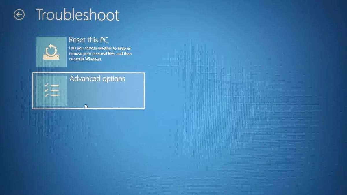 Captura de pantalla de la UEFI de Windows 10: solucionar problemas