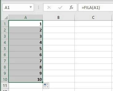 La función FILA numera automáticamente