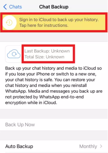 Captura de pantalla de iPhone en el apartado de “Chat backup” de WhatsApp con un recuadro amarillo que indica que primero es necesario iniciar sesión en iCloud